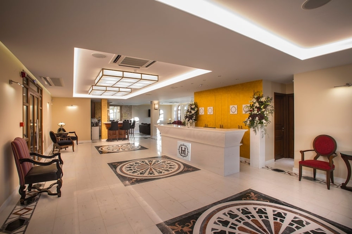 Imagen de los interiores del Hotel Mystras Grand Palace Resort and Spa. Foto 18