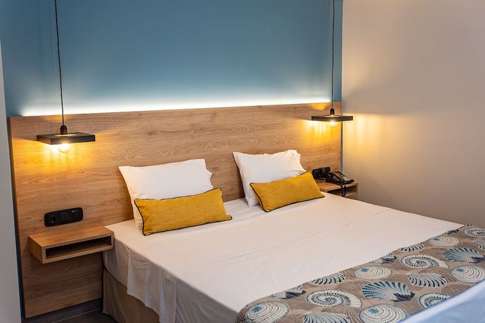 Imagen de la habitación del Hotel Mythic Summer, Paralia. Foto 14