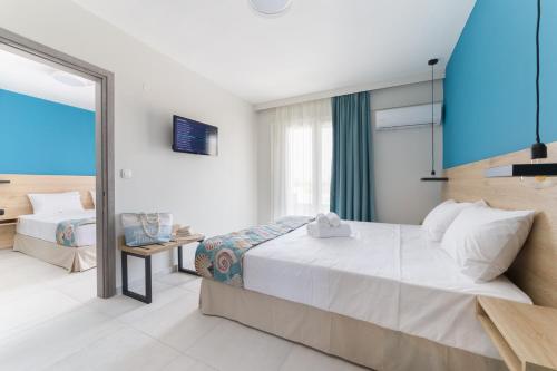 Imagen de la habitación del Hotel Mythic Summer, Paralia. Foto 7