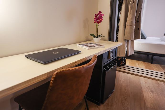 Imagen de la habitación del Hotel Mythic Valencia. Foto 4