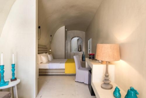 Imagen de la habitación del Hotel Mythical Blue Luxury Suites. Foto 6