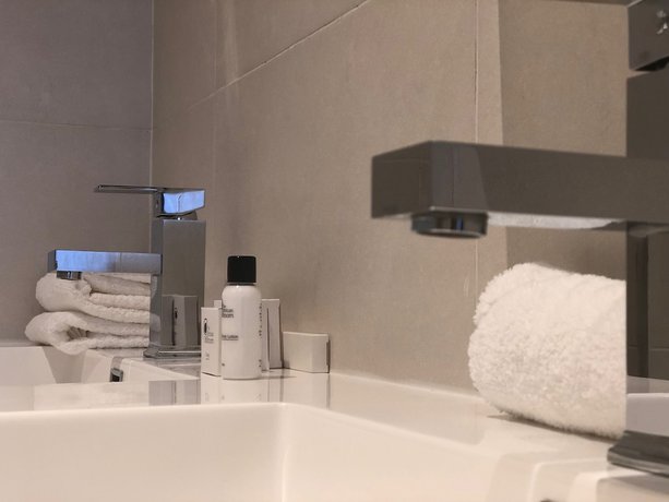 Imagen de la habitación del Hotel Mythos Boutique. Foto 19