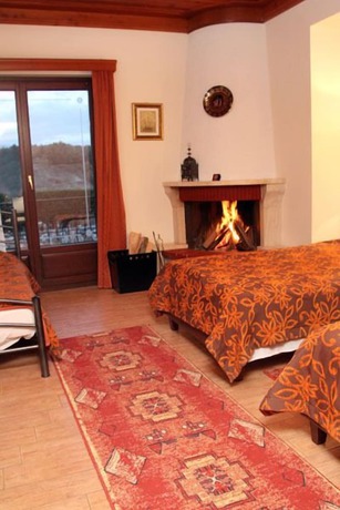 Imagen de la habitación del Hotel Mythos, Katerini. Foto 10