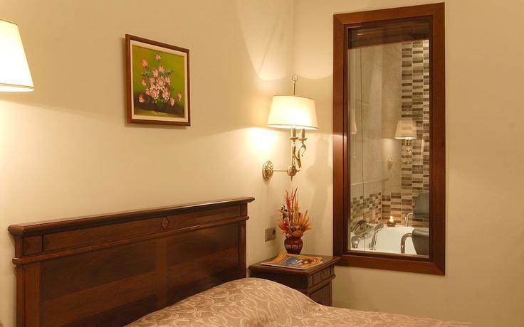 Imagen de la habitación del Hotel Mythos, Katerini. Foto 13