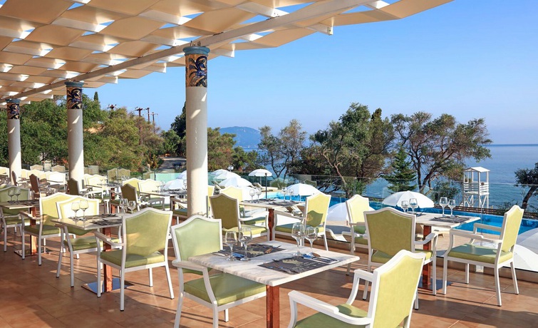 Imagen de los exteriores del Hotel Mythos Palace. Foto 6