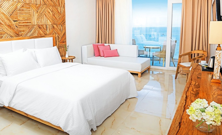 Imagen de la habitación del Hotel Mythos Palace. Foto 4