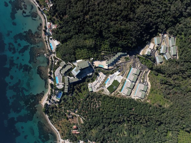 Imagen de los exteriores del Hotel Mythos Panorama - Adults only. Foto 16