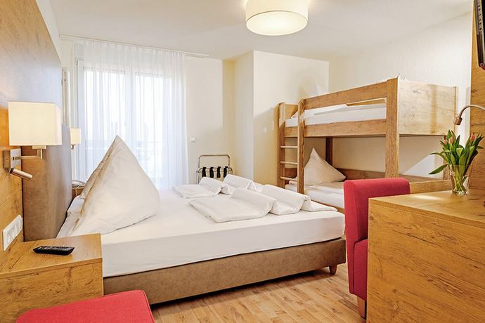 Imagen de la habitación del Hotel Mythos, Rust. Foto 6