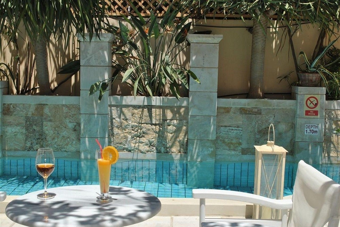 Imagen general del Hotel Mythos Suites Boutique. Foto 7