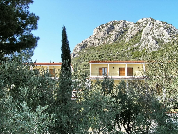 Imagen general del Hotel Mytilana Village. Foto 13