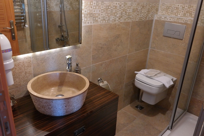 Imagen de la habitación del Hotel Mytra. Foto 15