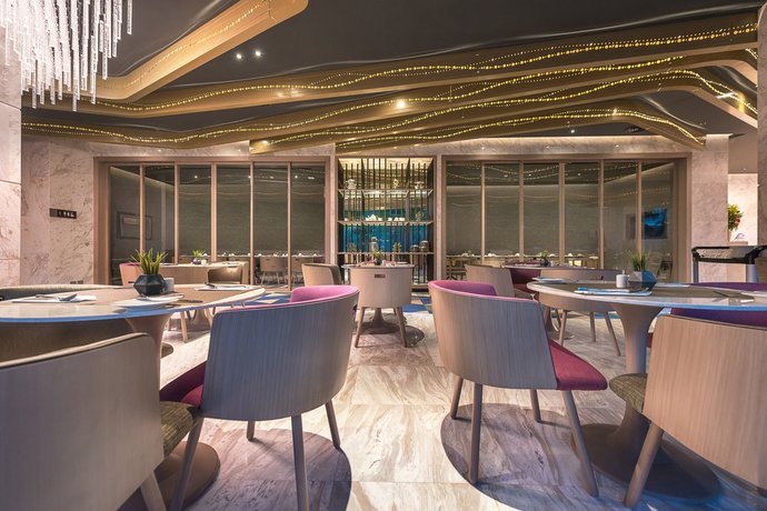 Imagen del bar/restaurante del Hotel Mytt Hotel Pattaya. Foto 2