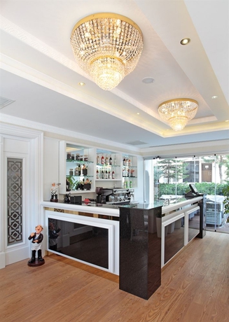 Imagen del bar/restaurante del Hotel Myy Homes - Boutique Class. Foto 3