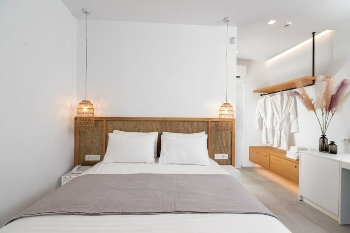 Imagen de la habitación del Hotel Myzith Luxury Suites. Foto 11