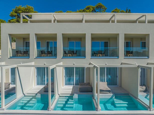 Imagen de la habitación del Hotel Myzith Luxury Suites. Foto 14