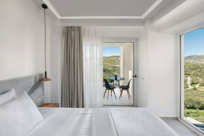 Imagen de la habitación del Hotel Myzith Luxury Suites. Foto 18