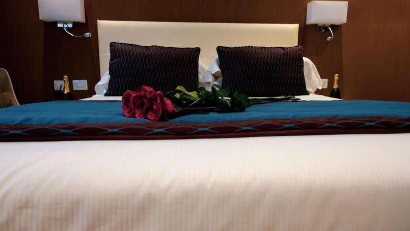 Imagen de la habitación del Hotel Mz Rome. Foto 11