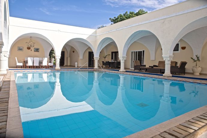 Imagen de la piscina del Hotel Mzima Beach. Foto 20