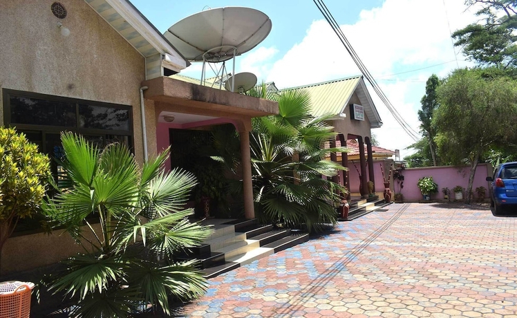Imagen general del Hotel Mzunguu Safari Lodge. Foto 1