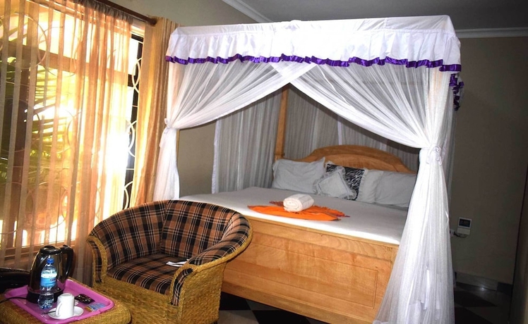 Imagen de la habitación del Hotel Mzunguu Safari Lodge. Foto 9