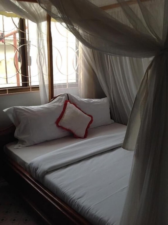 Imagen de la habitación del Hotel Mzunguu Safari Lodge. Foto 12