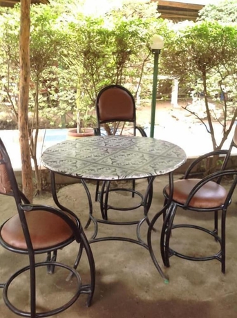 Imagen de la habitación del Hotel Mzunguu Safari Lodge. Foto 18