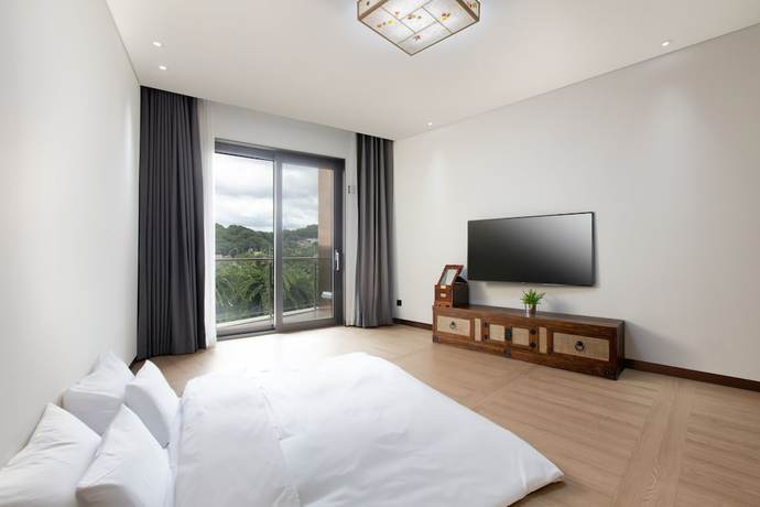 Imagen de la habitación del Hotel N Bridge. Foto 7