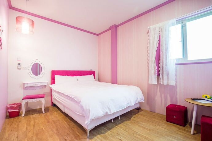 Imagen de la habitación del Hotel N. Castle. Foto 20