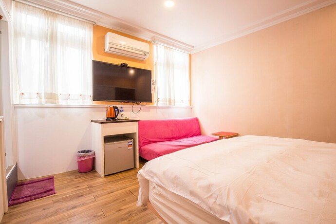 Imagen de la habitación del Hotel N. Castle. Foto 21