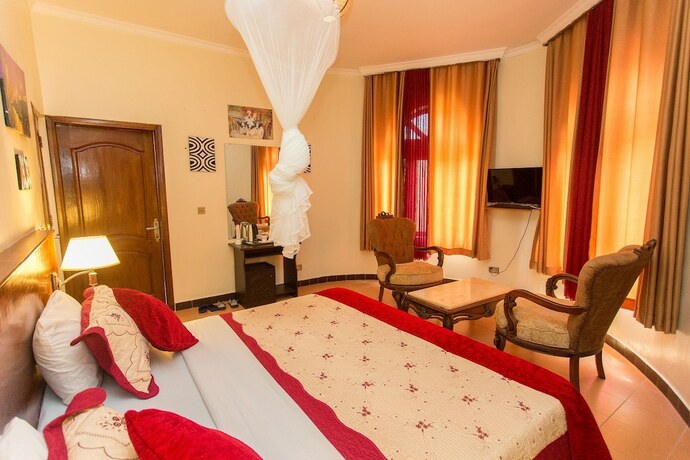 Imagen de la habitación del Hotel N G Residence. Foto 16