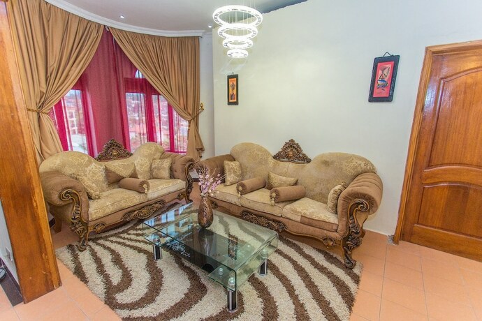 Imagen de la habitación del Hotel N G Residence. Foto 19