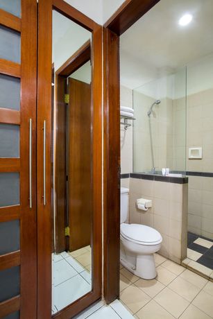 Imagen de la habitación del Hotel N Harmoni Jakarta. Foto 10