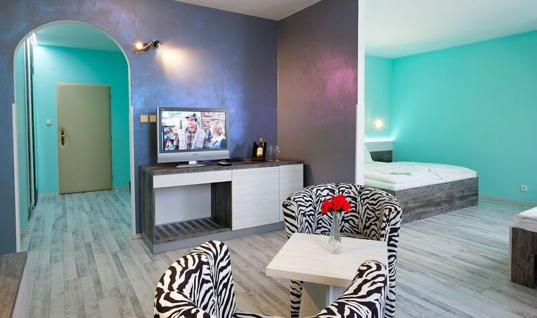 Imagen de la habitación del Hotel N, Př&iacute;mětice. Foto 14