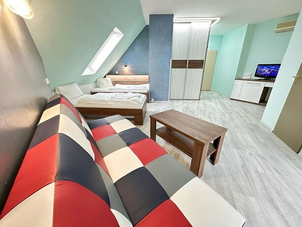 Imagen de la habitación del Hotel N, Př&iacute;mětice. Foto 17
