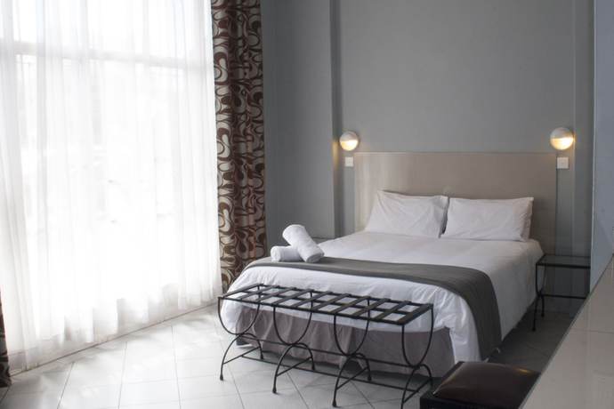 Imagen de la habitación del Hotel N1 Samora Machel Harare. Foto 14