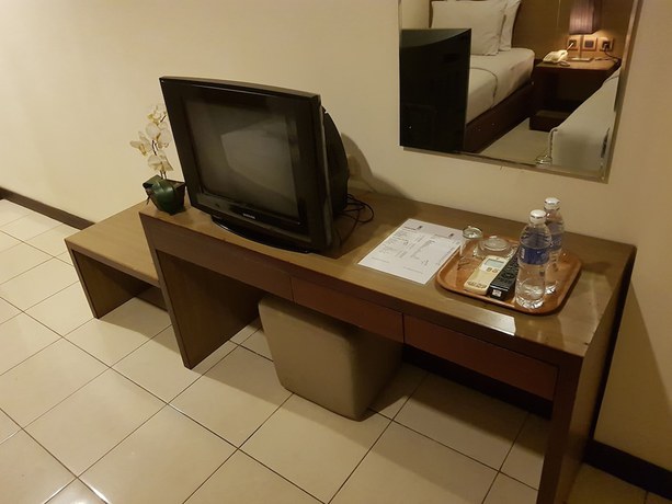 Imagen de la habitación del Hotel N2 Gunung Sahari. Foto 11