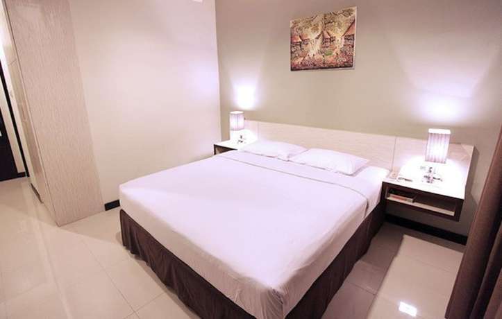 Imagen de la habitación del Hotel N3 Zainul Arifin. Foto 3