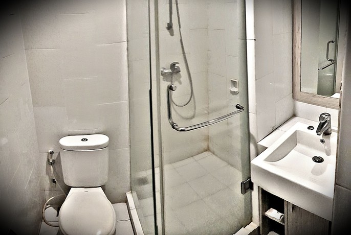 Imagen de la habitación del Hotel N3 Zainul Arifin. Foto 4