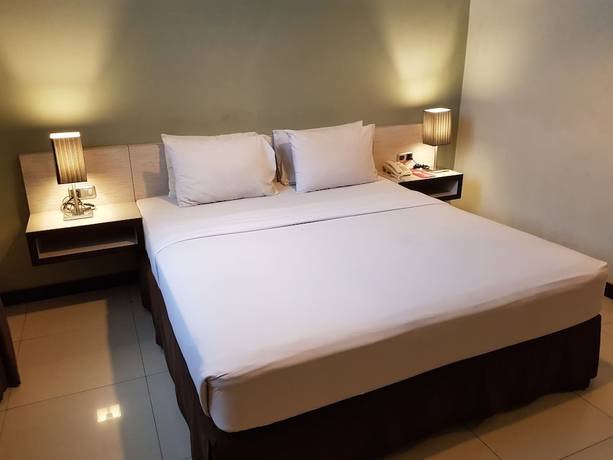 Imagen de la habitación del Hotel N3 Zainul Arifin. Foto 5