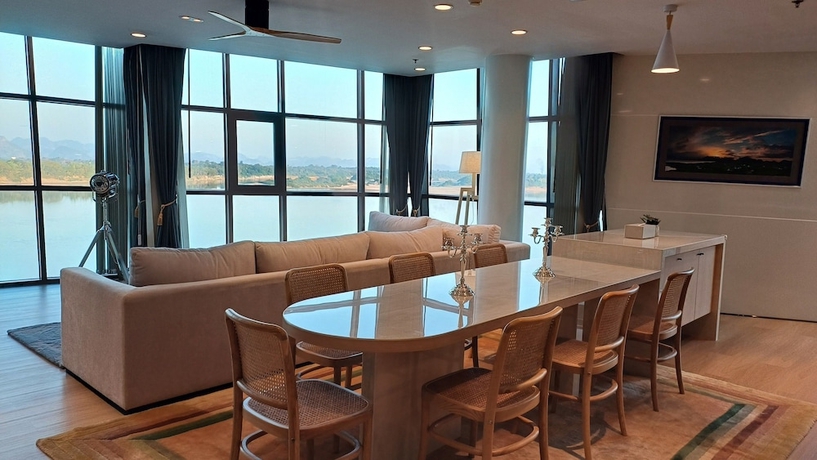 Imagen de la habitación del Hotel NAKA-RAJ Escape. Foto 11