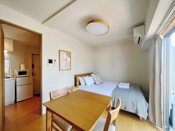 Imagen general del Hotel NALY. TENMA AFP Apartment. Foto 12