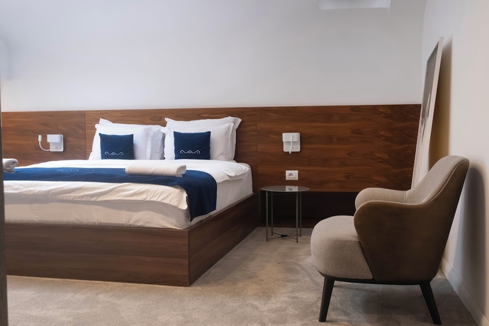 Imagen de la habitación del Hotel NAM HOTEL. Foto 13