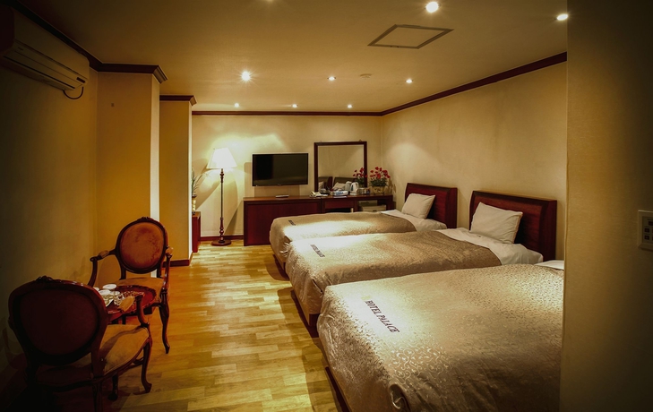 Imagen de la habitación del Hotel NAMDAEMUN PALACE. Foto 5