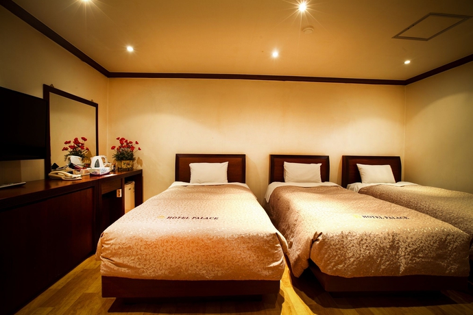 Imagen de la habitación del Hotel NAMDAEMUN PALACE. Foto 6