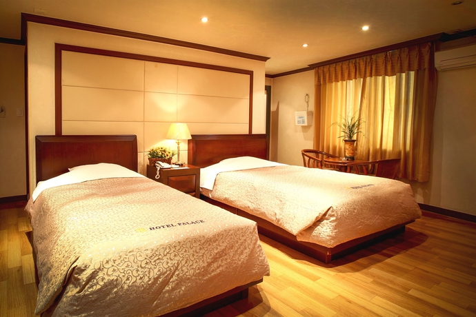 Imagen de la habitación del Hotel NAMDAEMUN PALACE. Foto 7