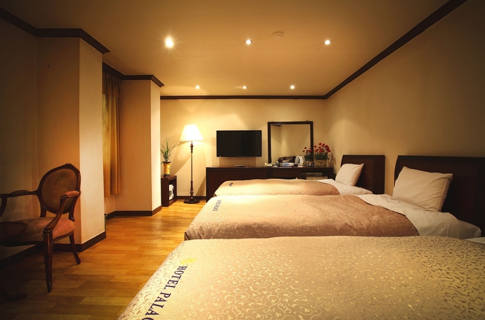 Imagen de la habitación del Hotel NAMDAEMUN PALACE. Foto 11