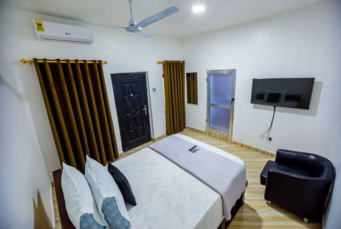 Imagen de la habitación del Hotel NAP APARTMENT HOTEL. Foto 14