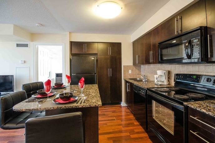 Imagen de la habitación del Hotel NAPA Furnished Suites Square One. Foto 3