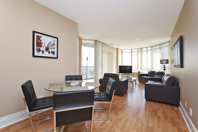 Imagen de la habitación del Hotel NAPA Furnished Suites Square One. Foto 7