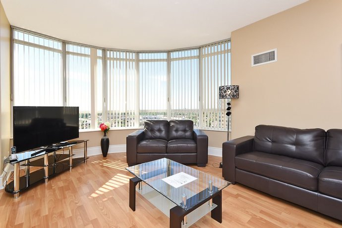 Imagen de la habitación del Hotel NAPA Furnished Suites Square One. Foto 16